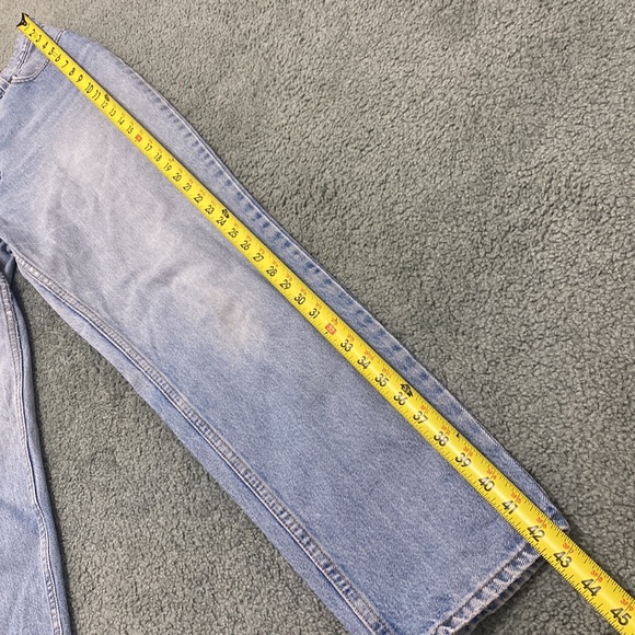 90's Vintage 550 Levi's Relaxed Fit with Tapered Leg faded blue jeans USA made - Picture 11 of 11